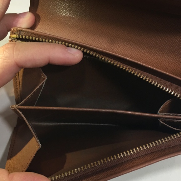 Authentic LV monogram Porte-Monnaie Tresor Wallet - Picture 14 of 17